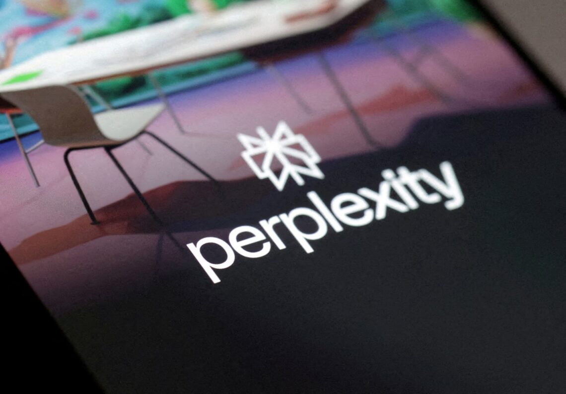 Apple Reportedly Considering In Acquiring Perplexity AI