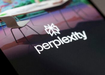 Apple Reportedly Considering In Acquiring Perplexity AI