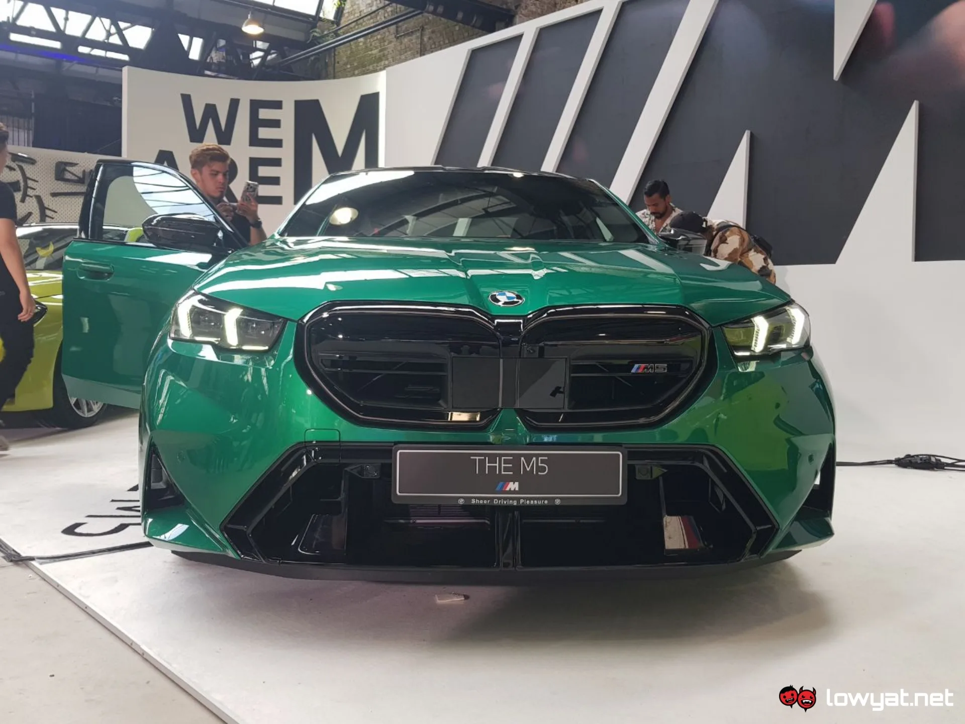 Front of the M5 Hybrid