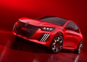 The new Peugeot E-208 GTi