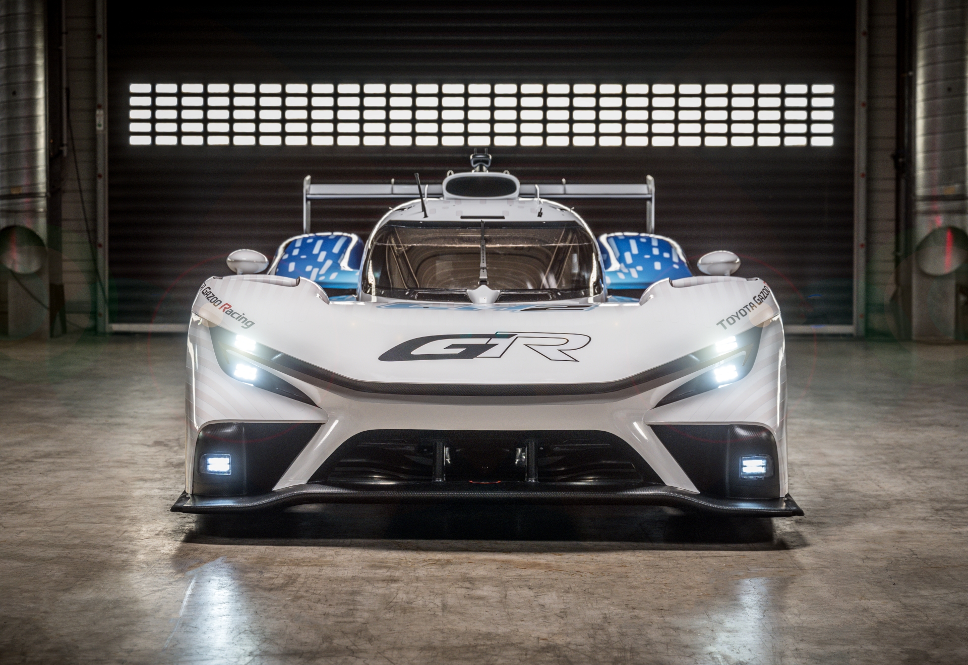Front of the hydrogen racing concept car