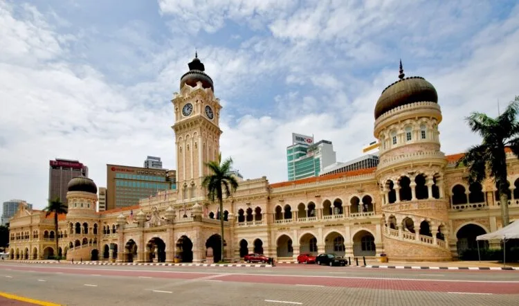 Jalan Raja