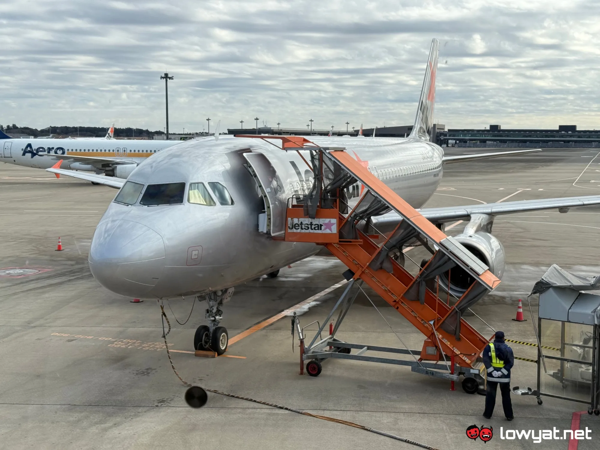Mavcom Jetstar Asia closure