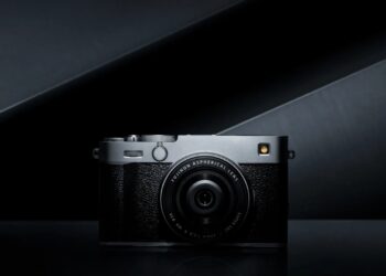 fujifilm X-e5 launch msia price