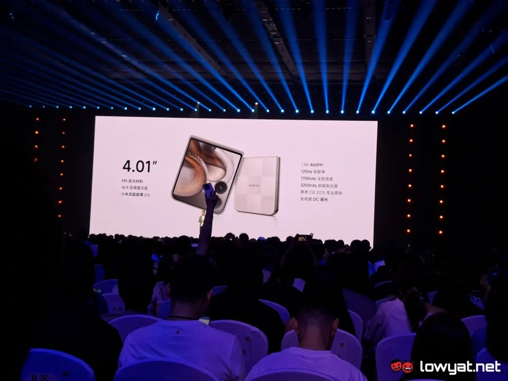 Xiaomi Mix Flip 2 launch China