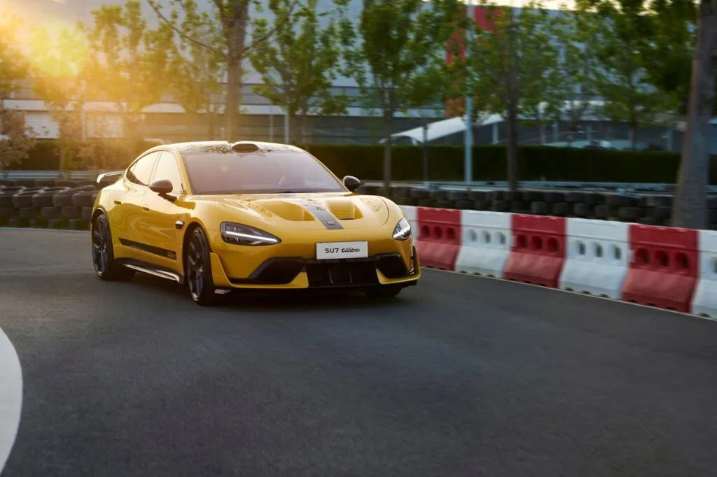 xiaomi su7 ultra gran turismo 7