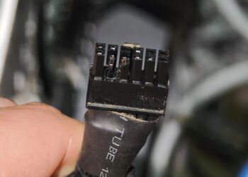 ASUS-RTX-3060-Ti-China-Edition-12VHPWR-Meltdown-1