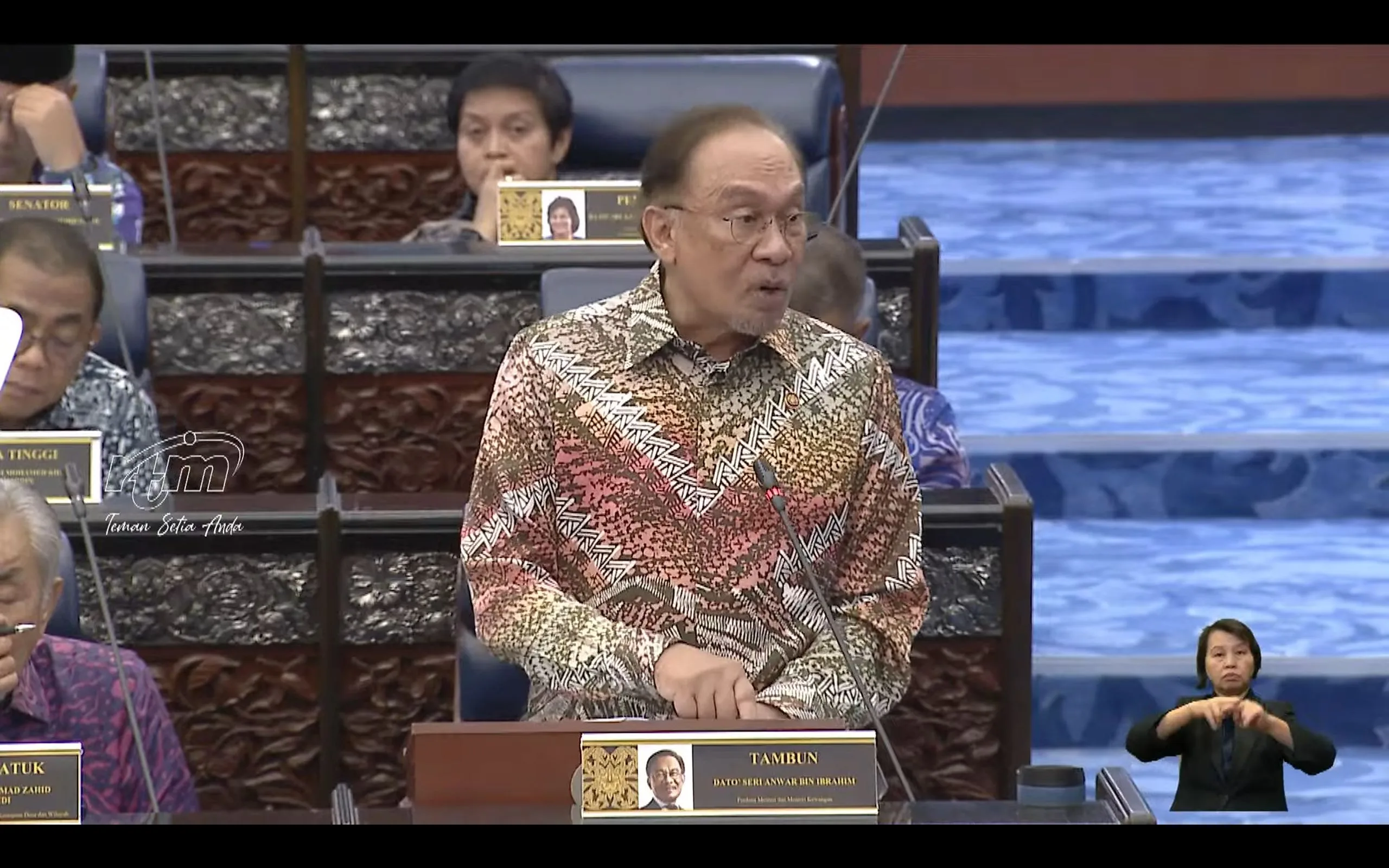 Anwar-Ibrahim-13MP-1