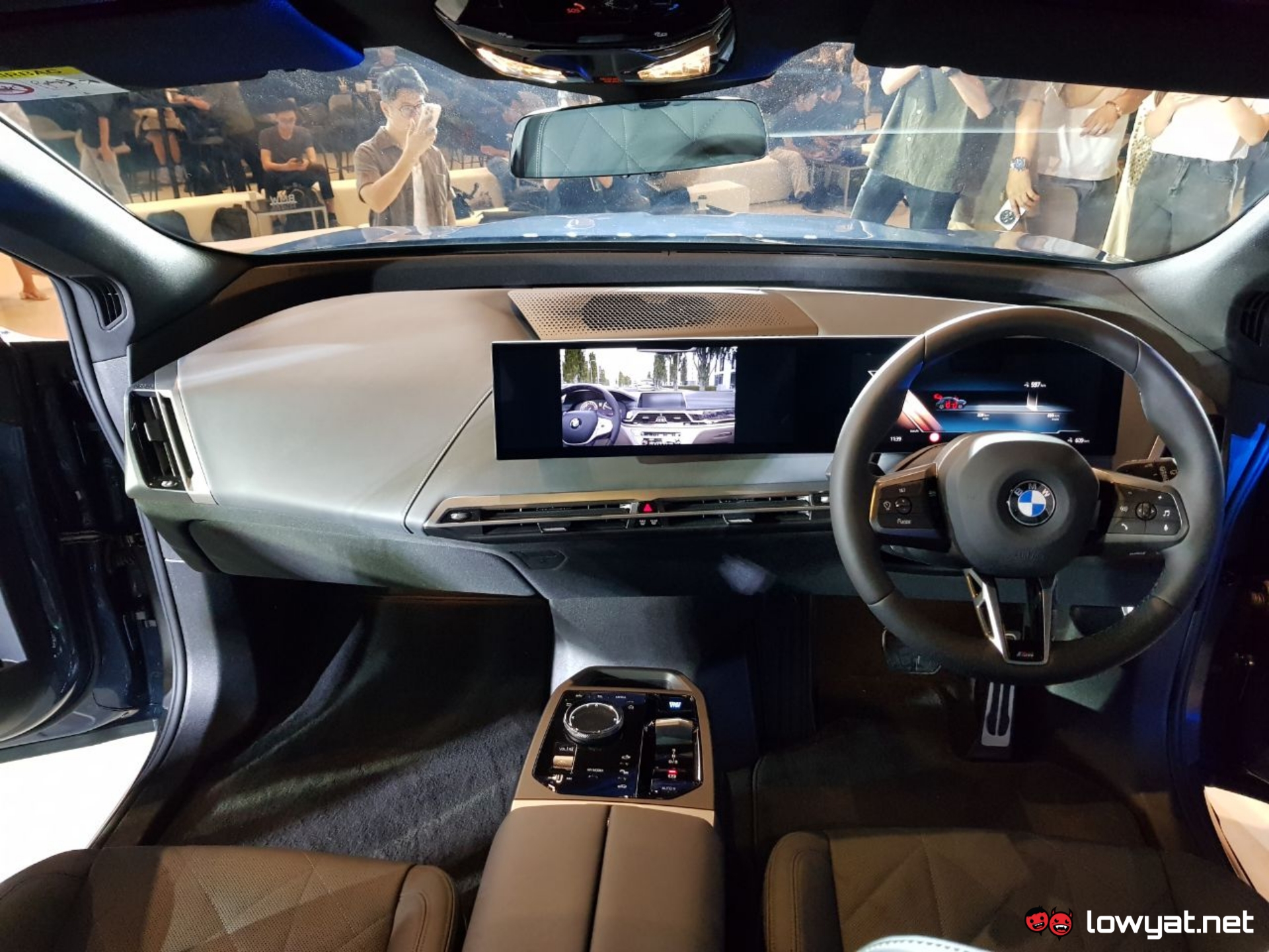 BMW iX xDrive60 M Sport 