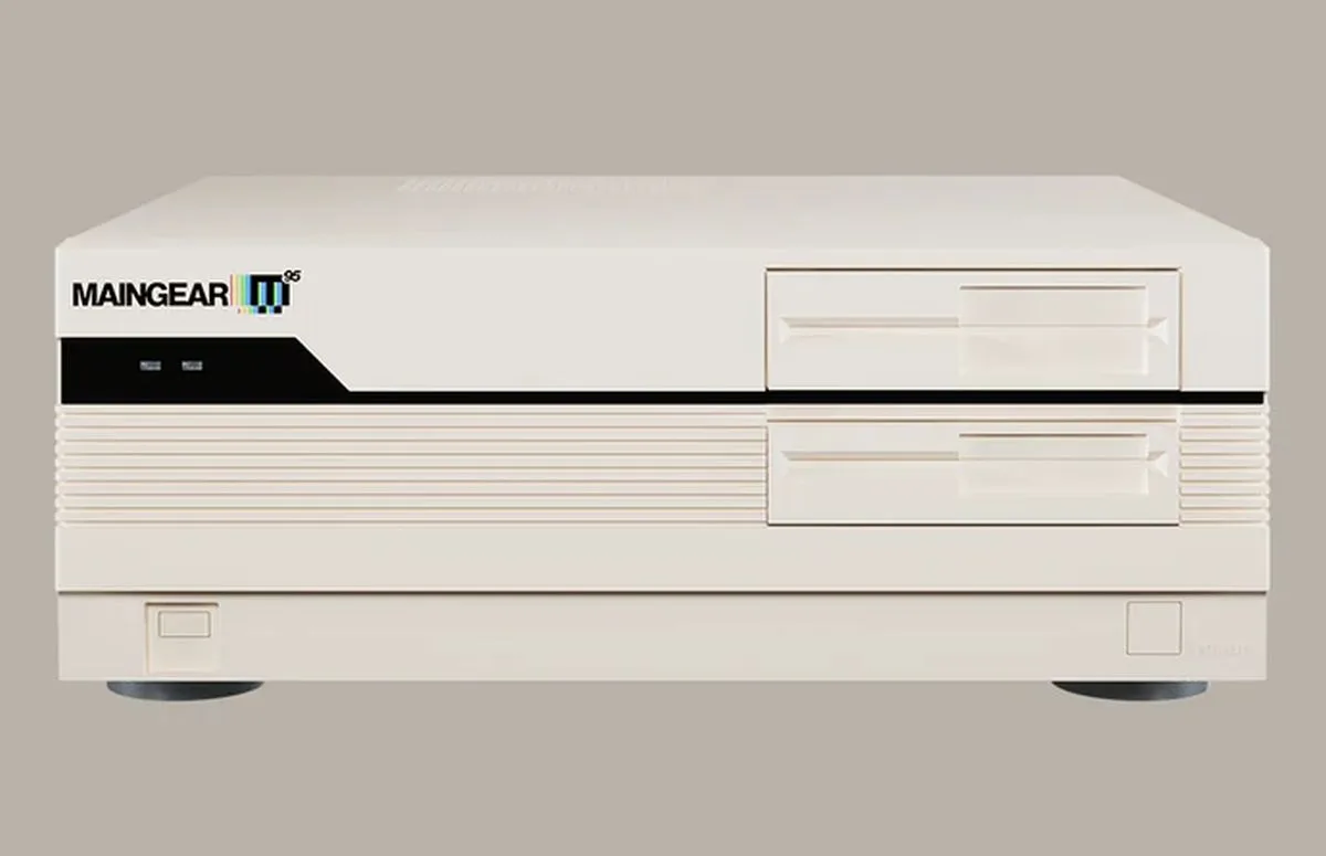 Maingear-Retro95-2