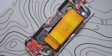 Miners-TechTips-90Wh-Battery-ROG-Ally-Mod-4