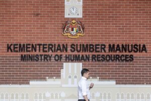Malaysian Monthly Minimum Wage Now Set At RM1,700; Effective Starting 1 August 1 Ministry-Human-Resources-1