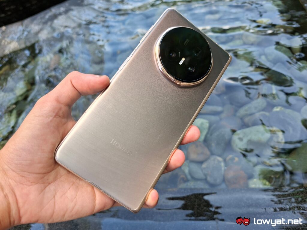 HONOR Magic V5 hands on