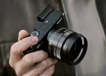 sony rx1r iii