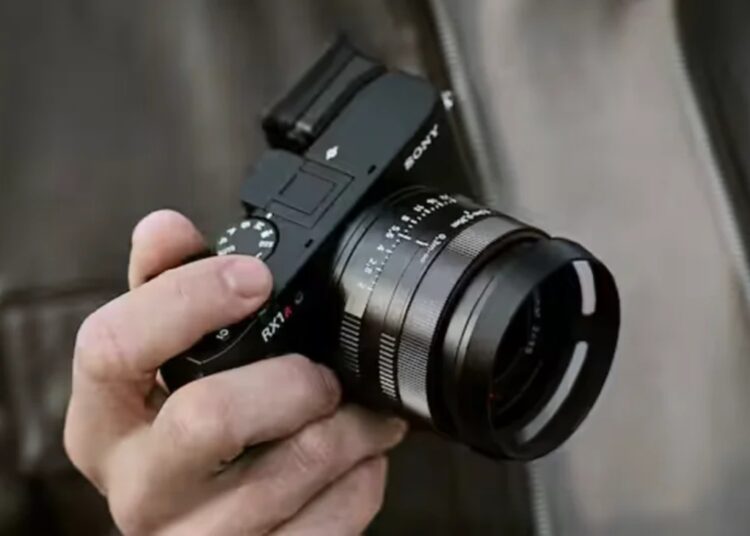 sony rx1r iii