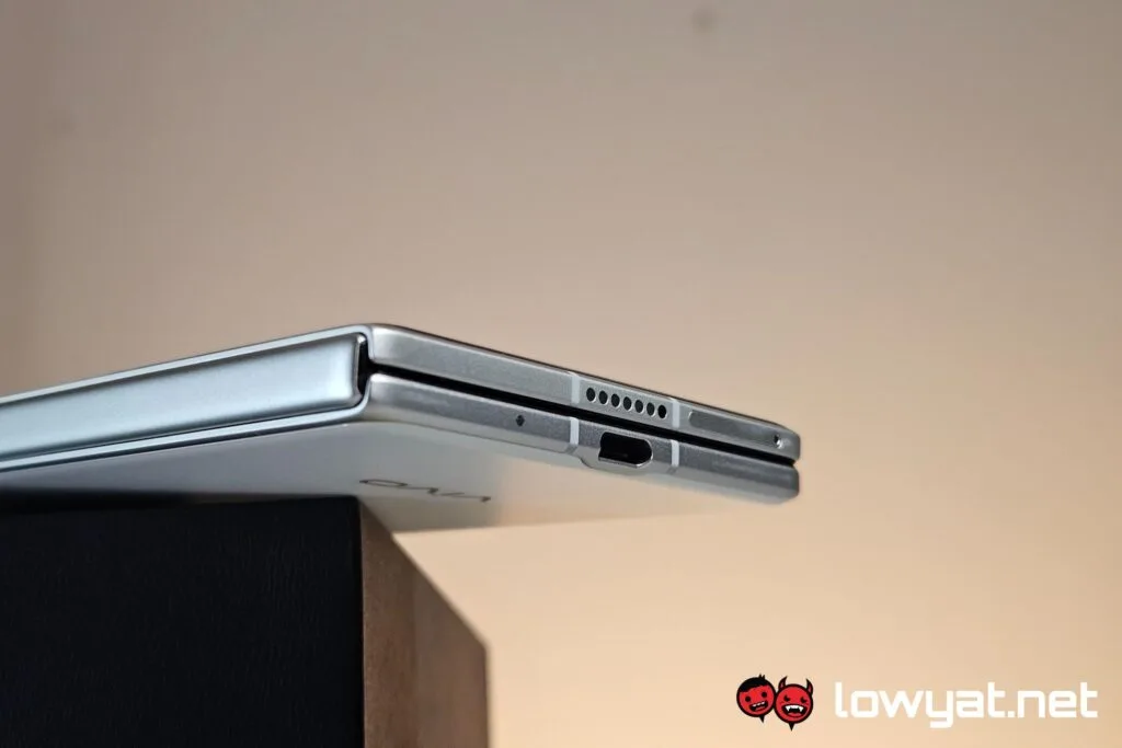 vivo X Fold5 port
