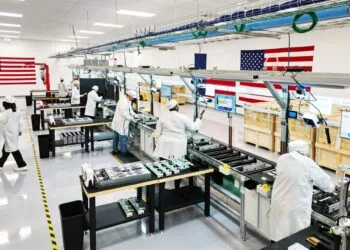 Apple-American-Manufacturing-Program-1