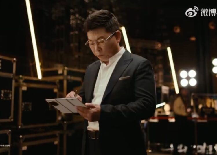 Huawei Mate XTs teaser China