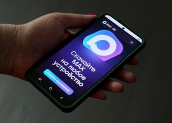 Max-Messaging-App-1