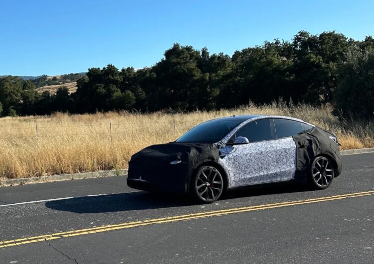 Tesla-Model-Y-Performance-prototype