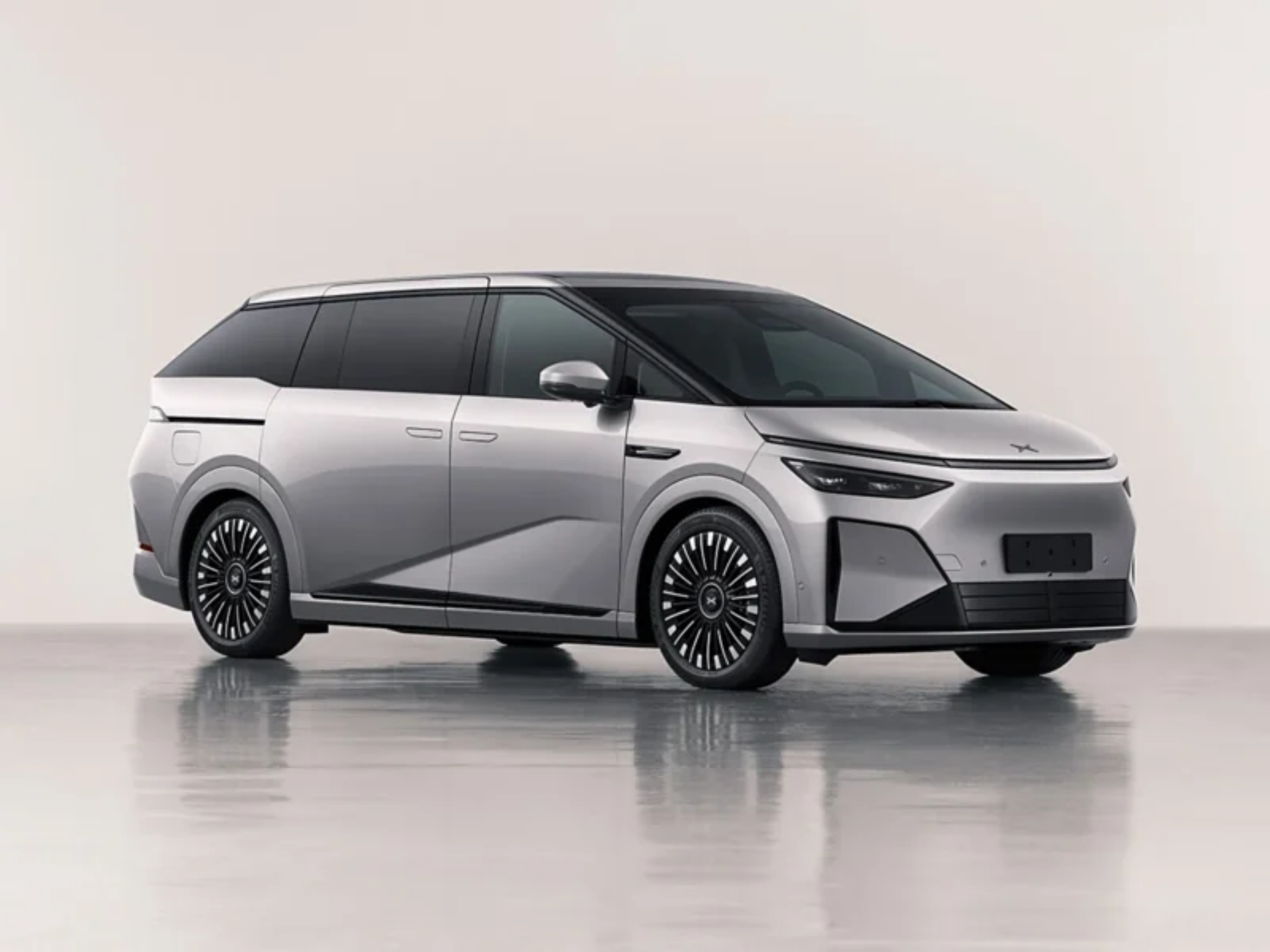 Xpeng X9 EREV