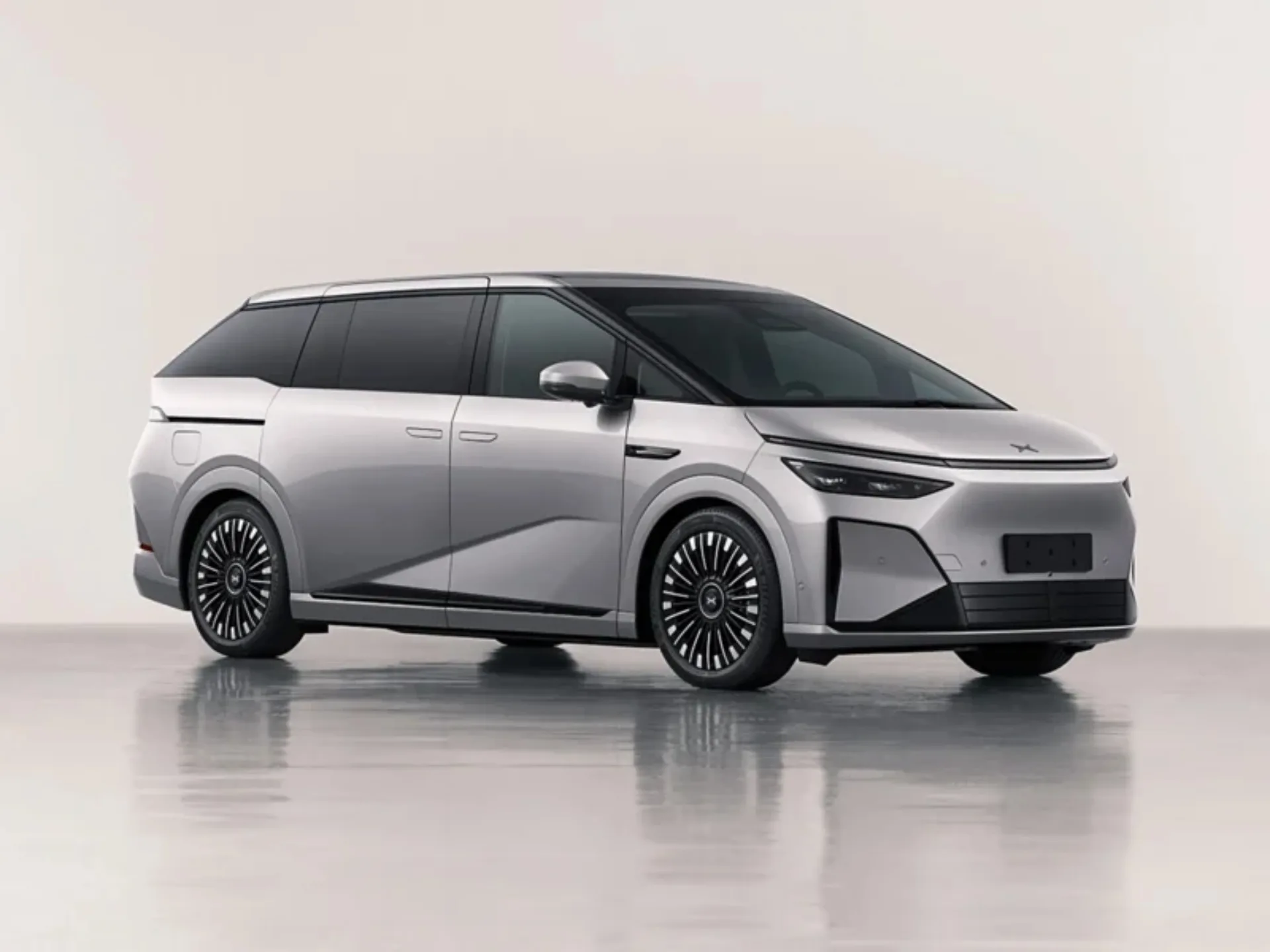 Xpeng X9 EREV