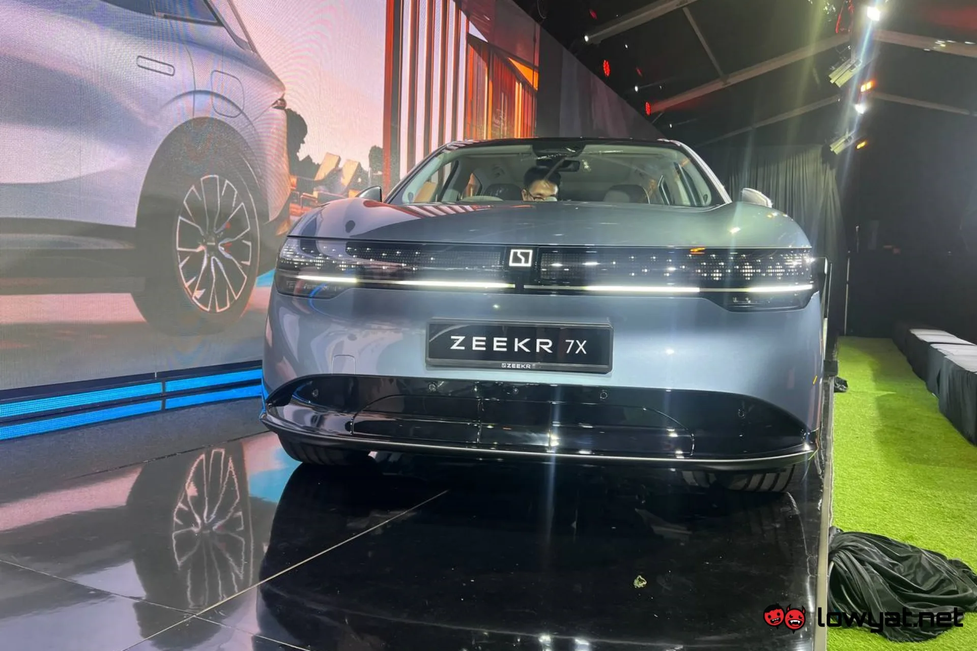 Zeekr 7X