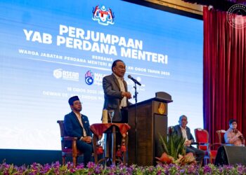 Anwar Ibrahim AI productivity paradox