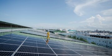 gentari gamuda collab solar power for data centres