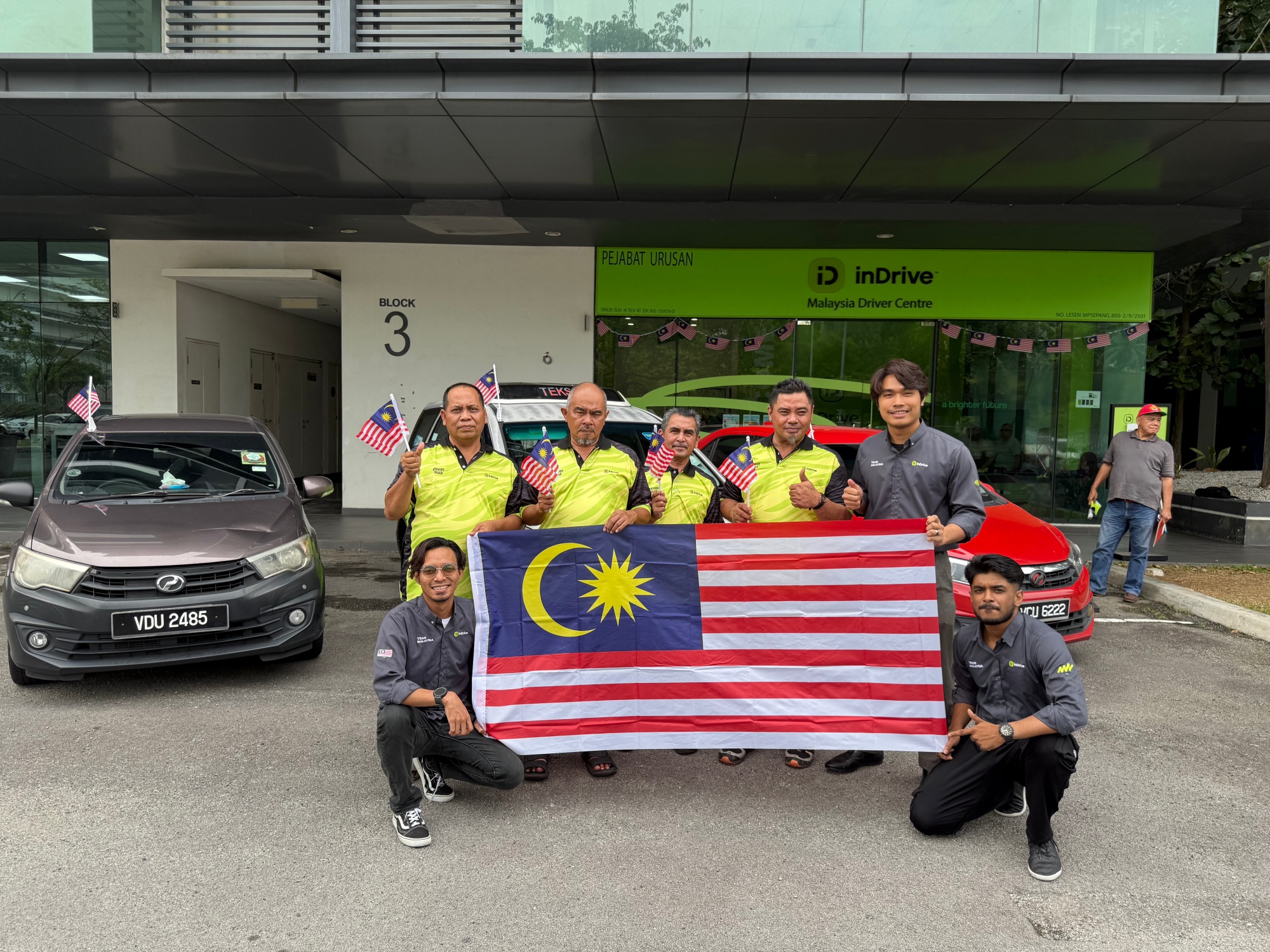 inDrive lowers commission rate merdeka