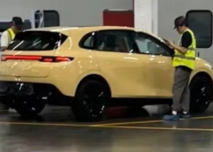 leapmotor b10 leak
