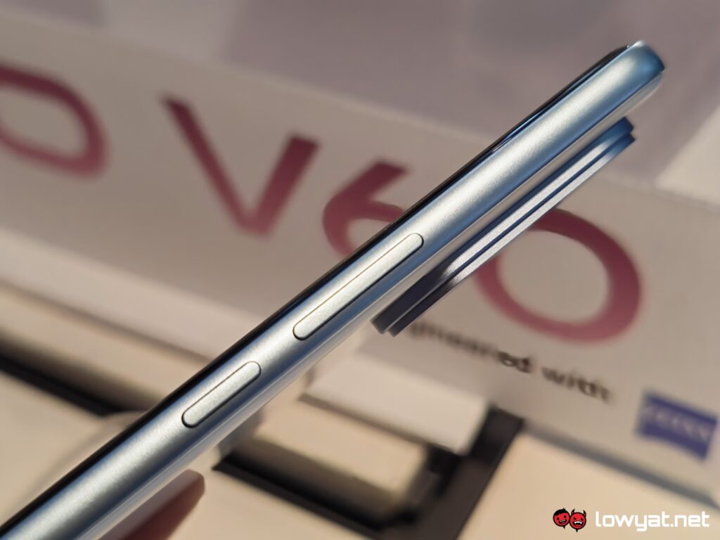 vivo V60
