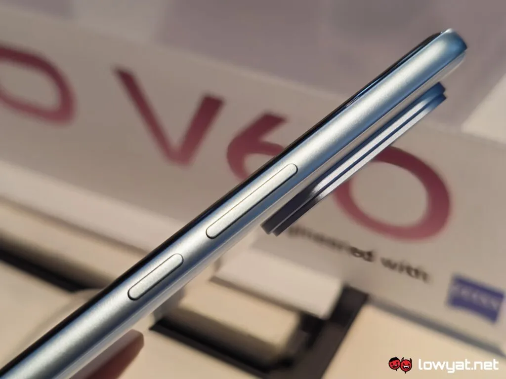 vivo V60
