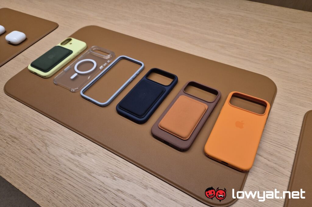 Apple Store TRX iPhone 17 accessories