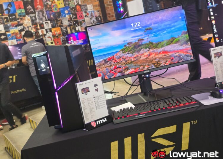 MSI-MPG-271QR-QD-OLED-X50-main-product-shot-1