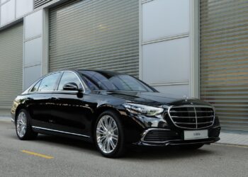 Mercedes-Benz S580e