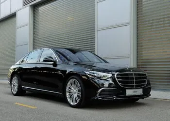 Mercedes-Benz S580e