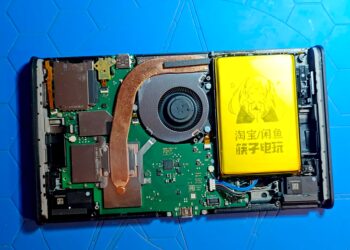 Nintendo-Switch-2-modded-8000mah-battery-2