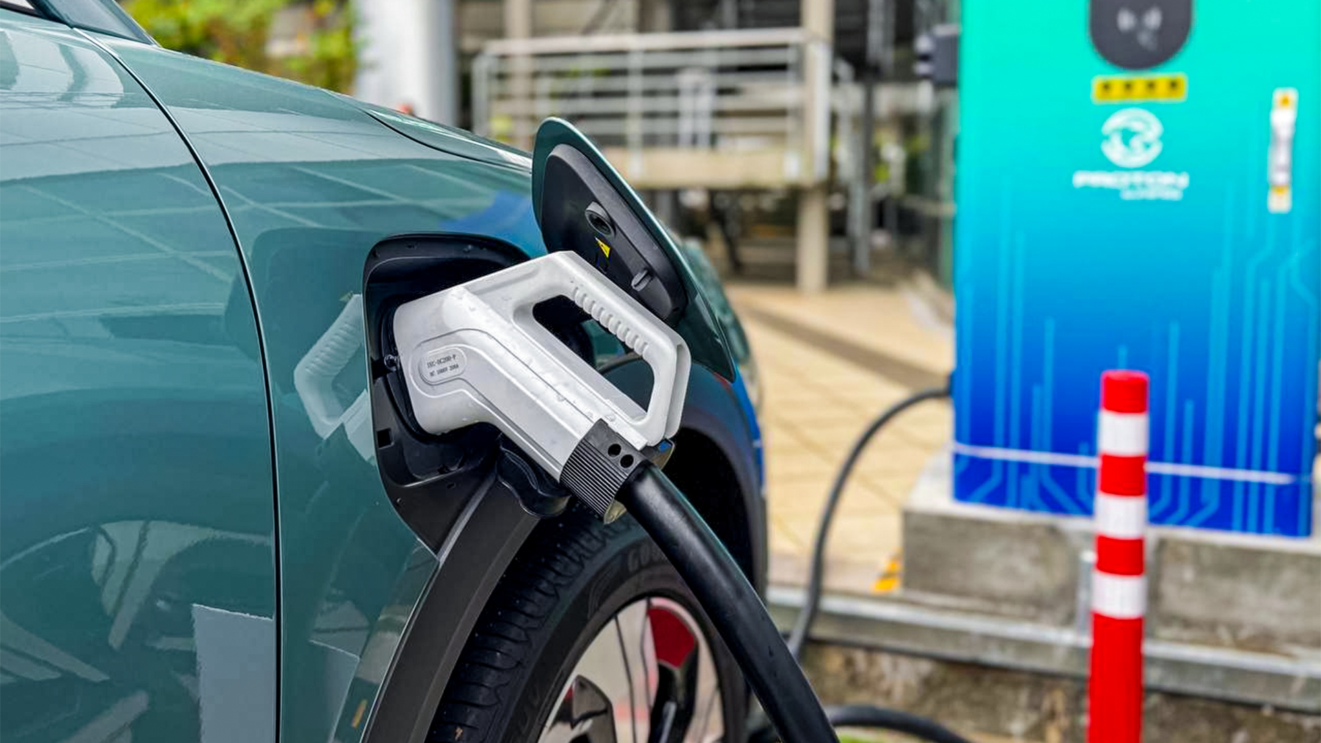Pro-Net Charging Hub