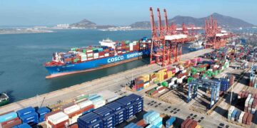 Shipping-Container-Stock-Image-Getty-1