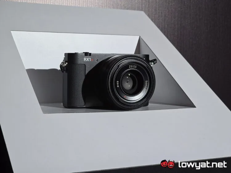 Sony-RX1R-III-Launch-1