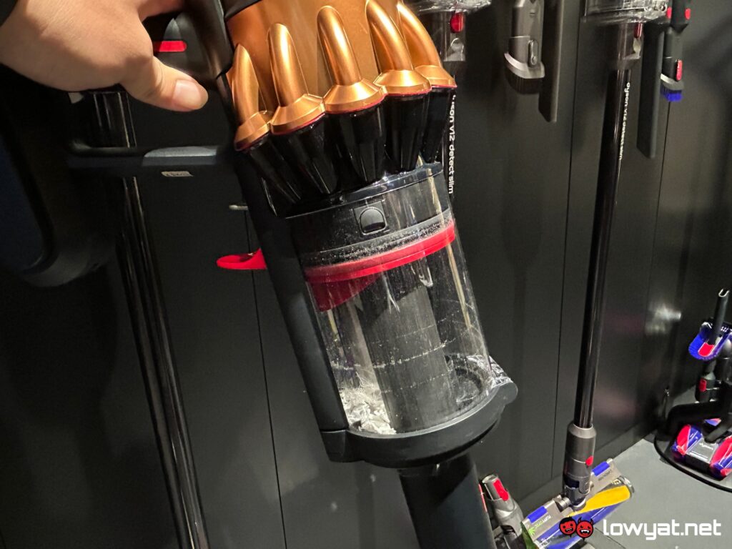 dyson v16 piston animal pencilvac launch msia