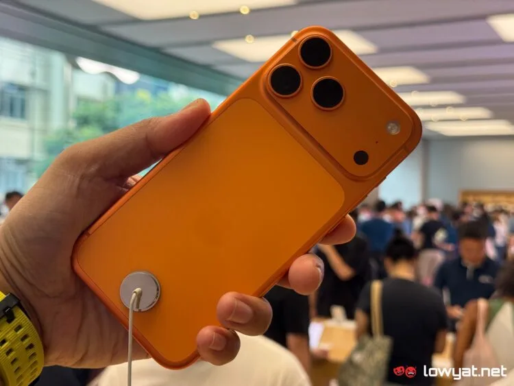 iphone 17 pro max hands on