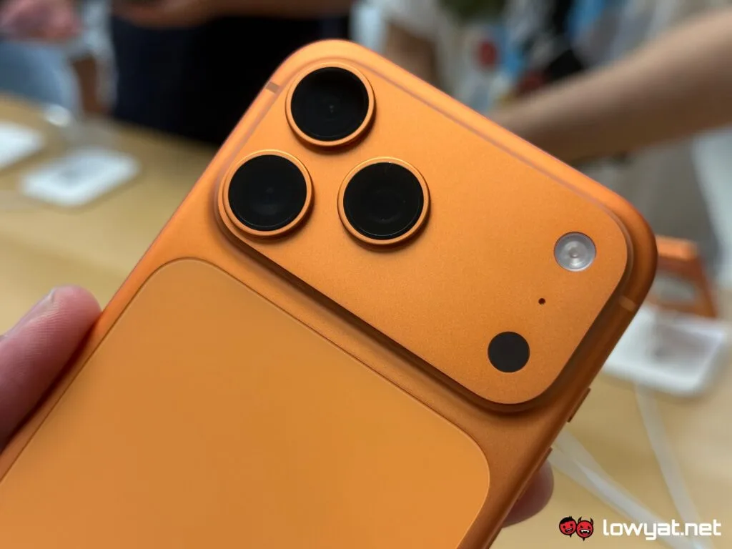 iphone 17 pro max hands on