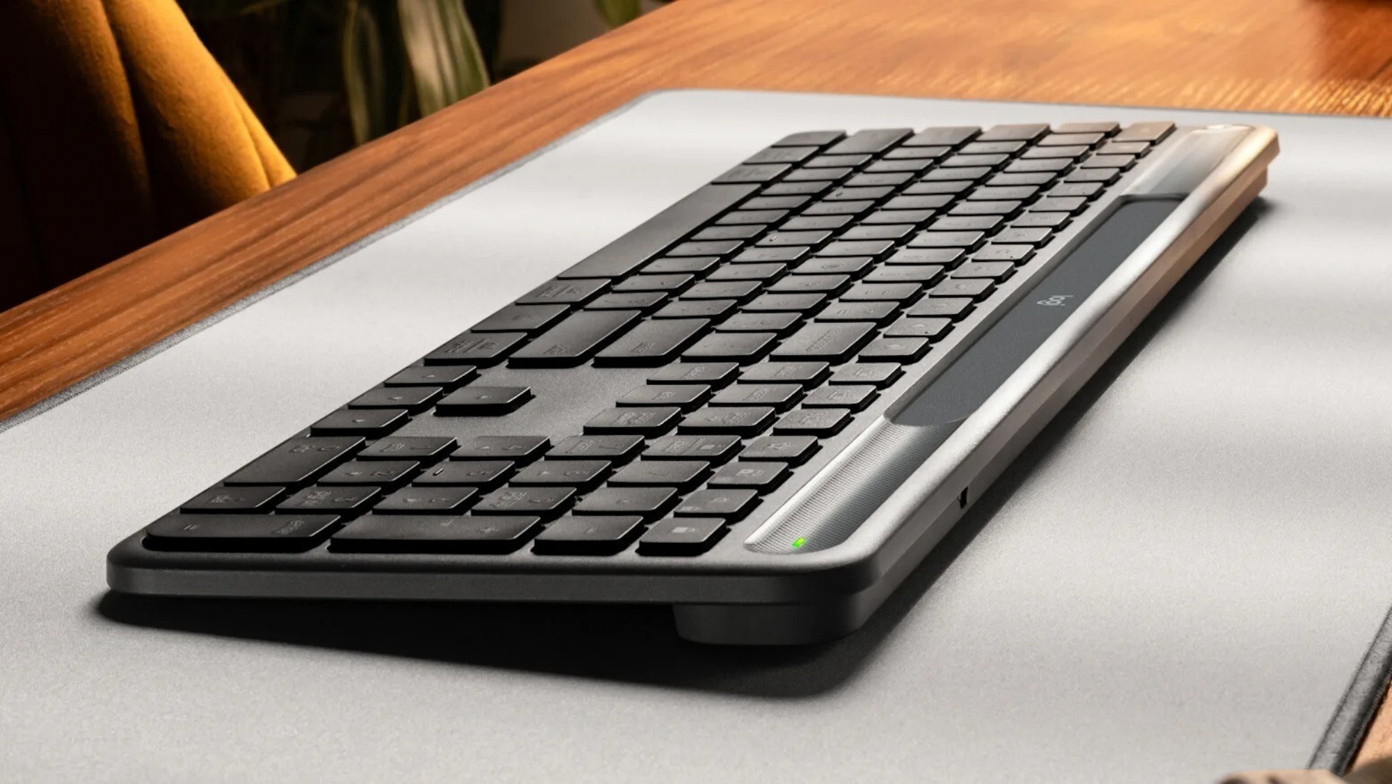 logitech k980 solar keyboard