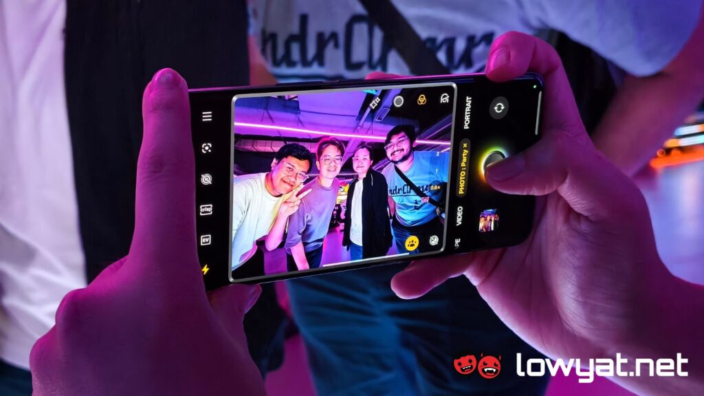 realme 15 Pro 5G branded 2