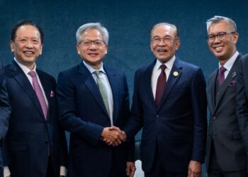 Anwar-Ibrahim-Jensen-Huang-NVIDIA-Utama-Zafrul-Yeoh-Seok