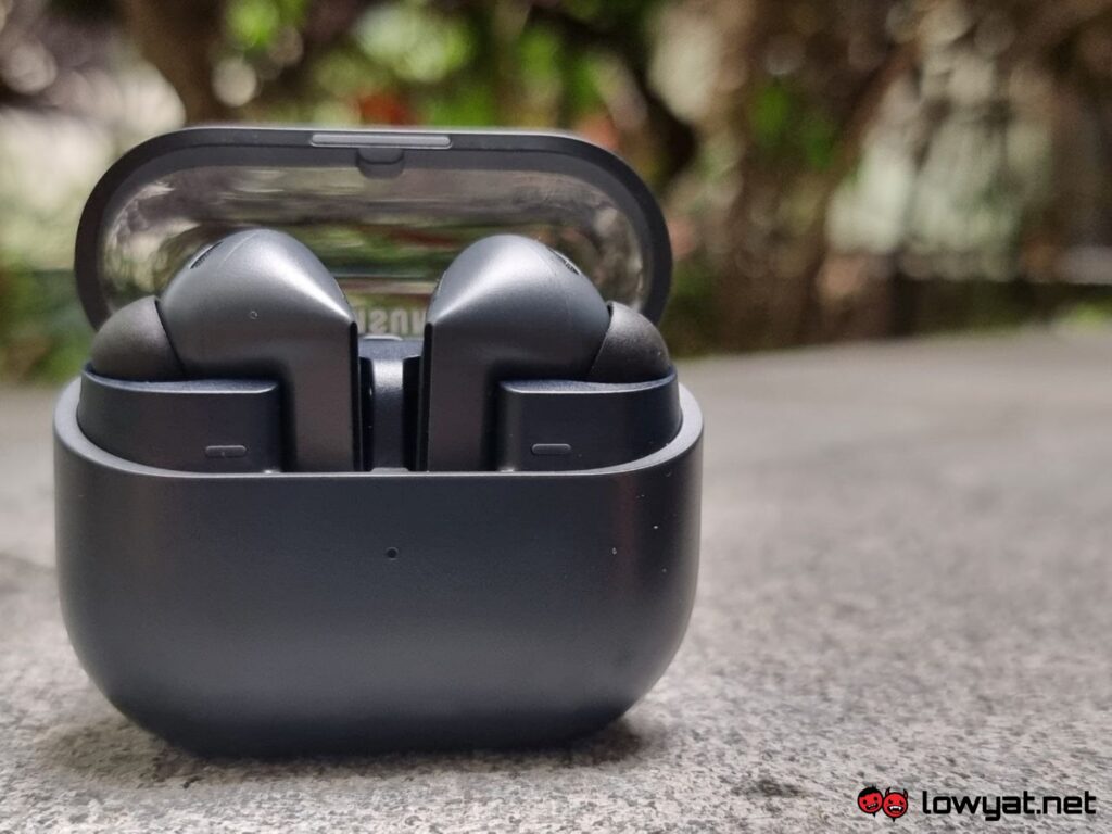 Galaxy Buds3 FE Lightning Review
