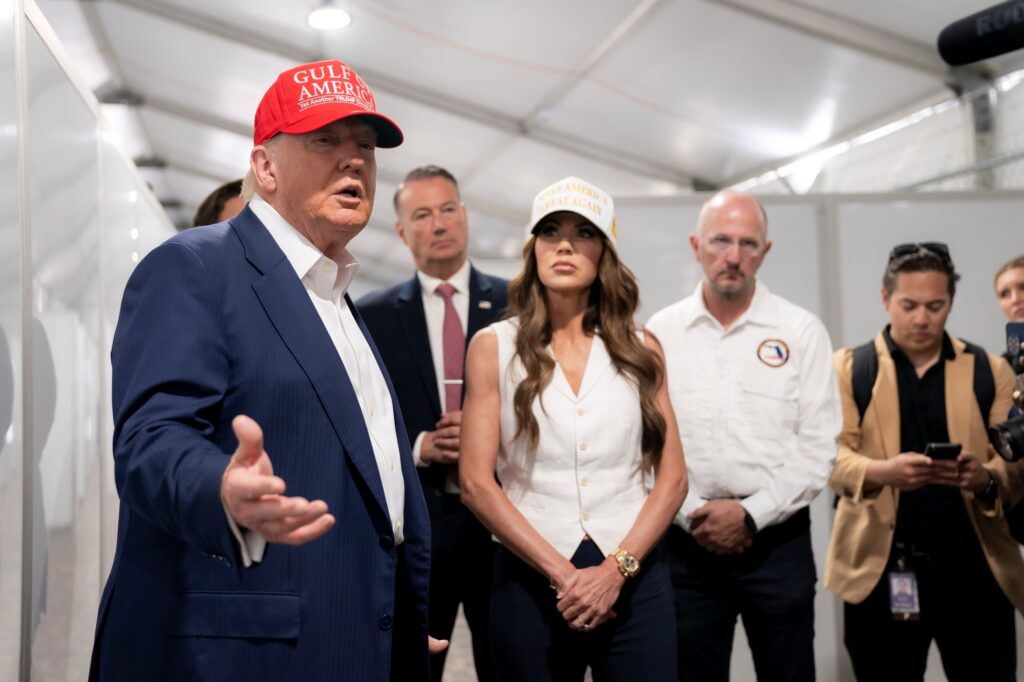 U.S. Customs and Border Protection Agent Image Trump