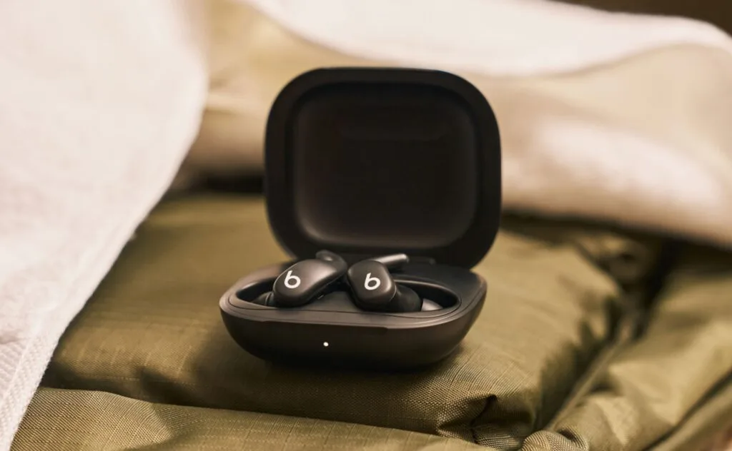 Apple May Release Its Rumoured Gamepads Under The Beats Brand 3 beats powerbeats fit